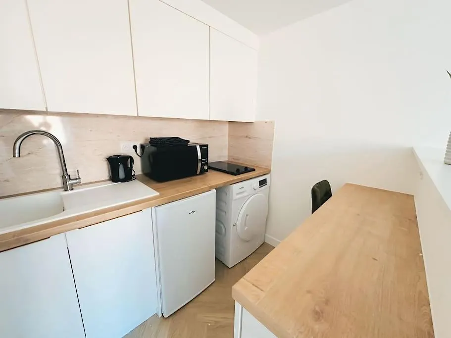 公寓 Le Studio - Cocon Scandinave - Parking Gratuit Pont-de-Veyle 法国